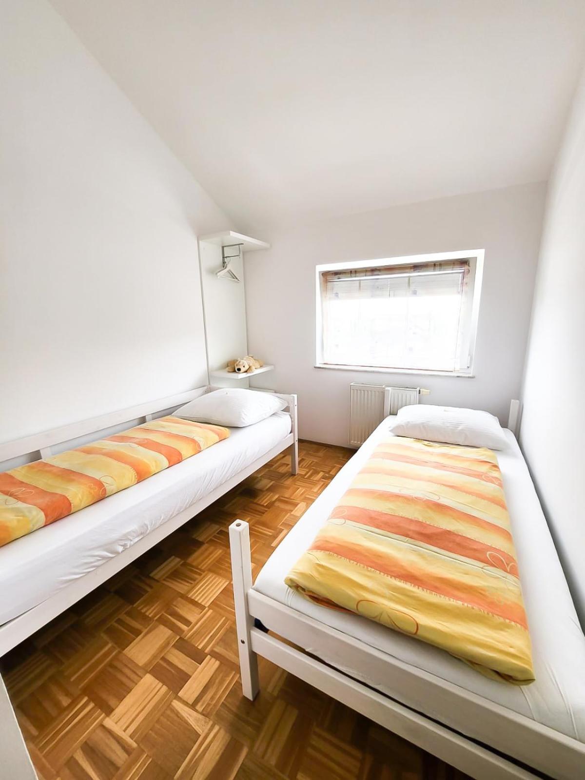 Guest House Mlada Lipa Maribor Ngoại thất bức ảnh